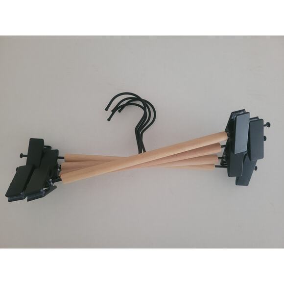 11 inch skirts and pants Wooden hangers 4 packs - Picture 1 of 2